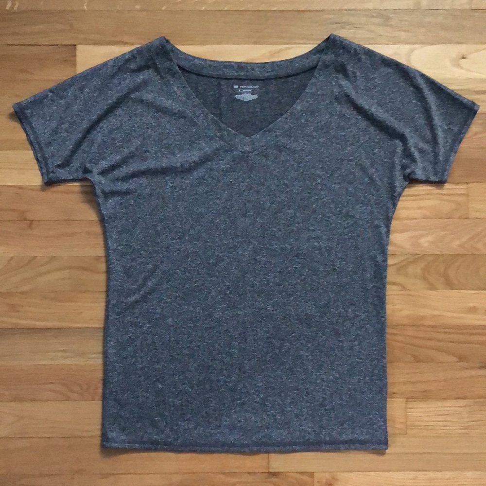 Tek Gear t-shirt